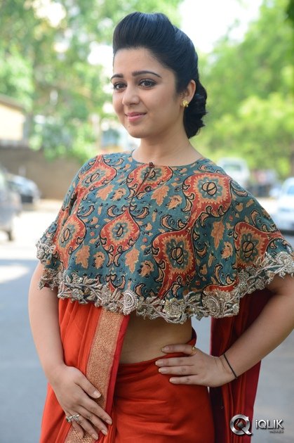 Charmme-Kaur-at-Jyothi-Lakshmi-Book-Launch